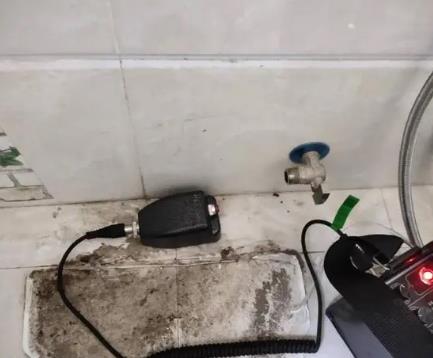 乐都屋顶漏水维修公司分享下卫生间漏水的危害及解决方法